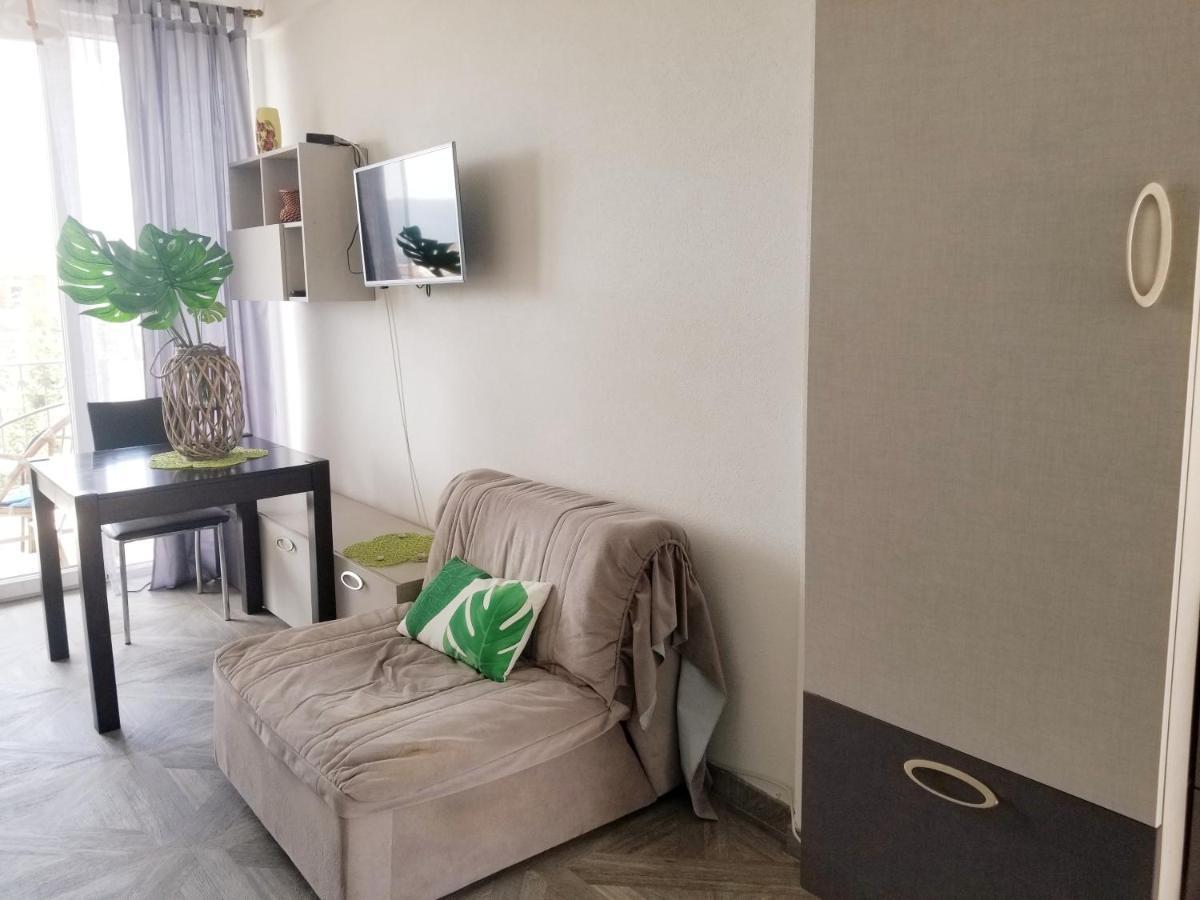Aparthotel Monterria บาร์ ภายนอก รูปภาพ