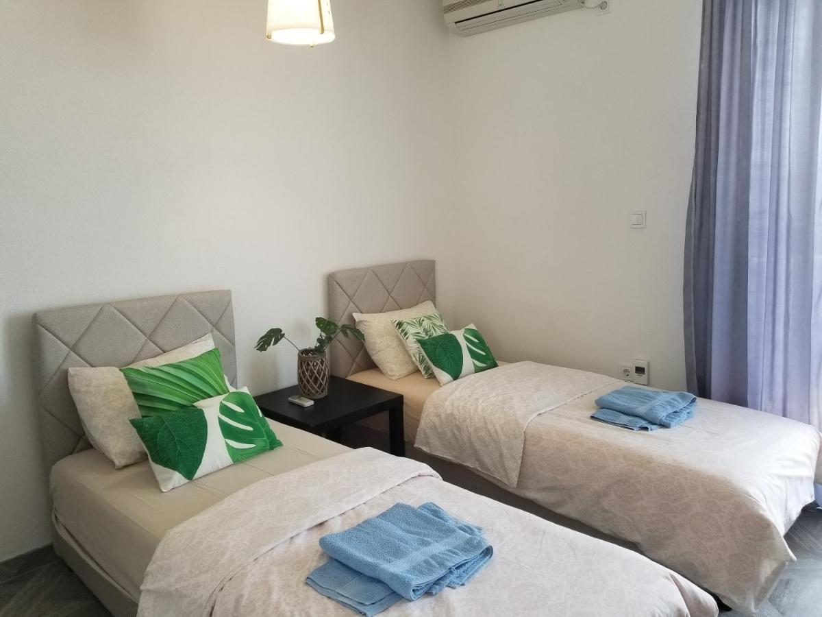Aparthotel Monterria บาร์ ภายนอก รูปภาพ