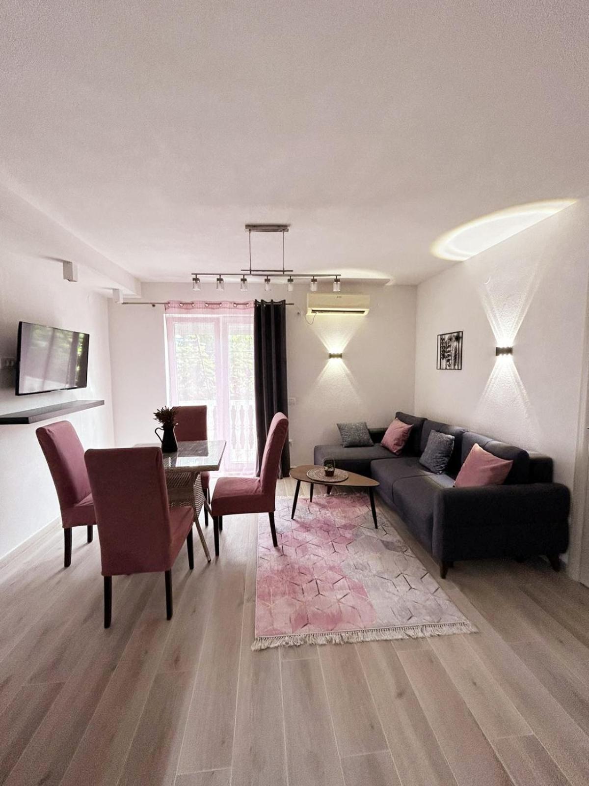 Aparthotel Monterria บาร์ ภายนอก รูปภาพ