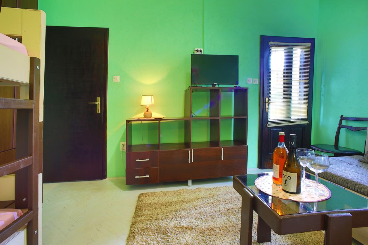 Aparthotel Monterria บาร์ ภายนอก รูปภาพ