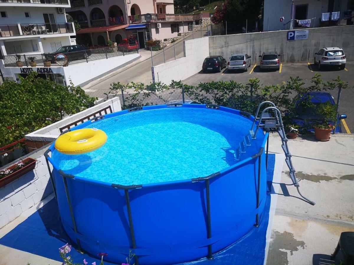 Aparthotel Monterria บาร์ ภายนอก รูปภาพ
